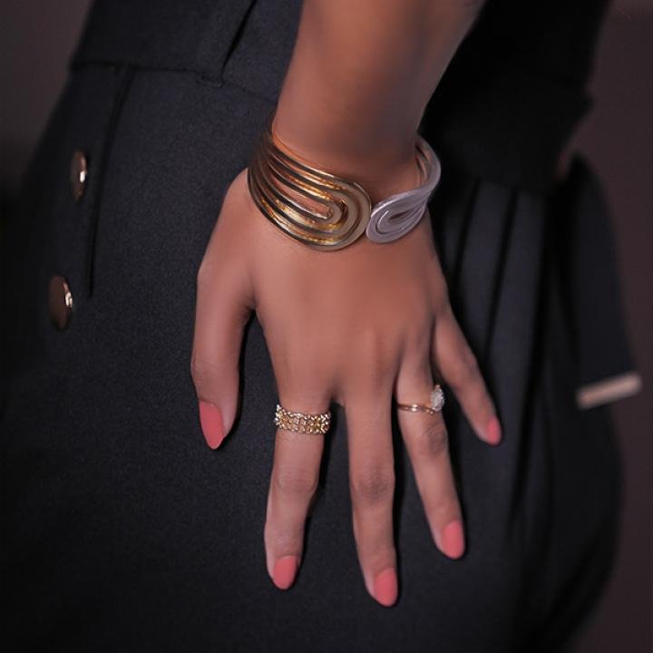 Chic Chainlink Bracelet