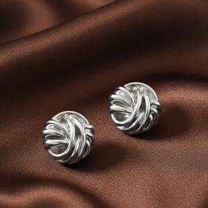 Luminescent Droplets