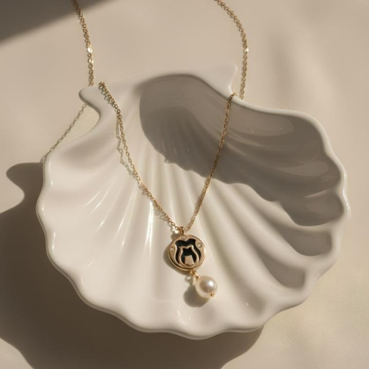 Luminous Link Necklace